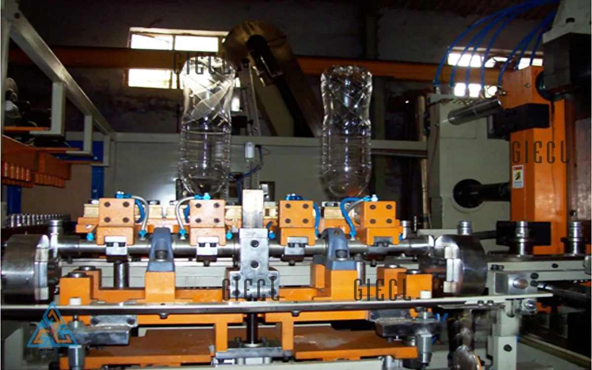 Fully Automatic Pet Blow Moulding Machine