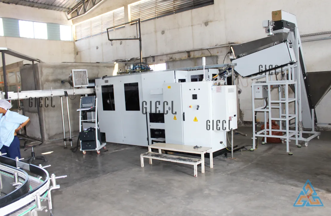 Fully Automatic Blowing Machine